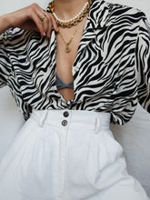 Load image into Gallery viewer, Zebra shirt