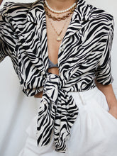 Load image into Gallery viewer, Zebra shirt