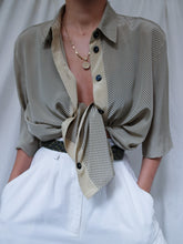 Load image into Gallery viewer, "Ara" shirt