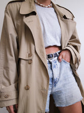 Load image into Gallery viewer, Trench coat