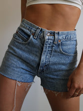 Load image into Gallery viewer, LEVI'S short