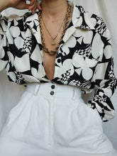 Load image into Gallery viewer, "Dame de coeur" shirt