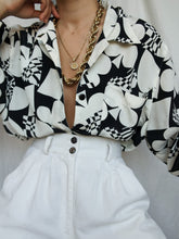 Load image into Gallery viewer, "Dame de coeur" shirt