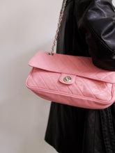 Load image into Gallery viewer, "Pink me" leather bag