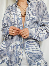 Load image into Gallery viewer, "Honolulu" silk shirt