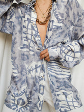 Load image into Gallery viewer, "Honolulu" silk shirt