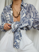 Load image into Gallery viewer, "Honolulu" silk shirt