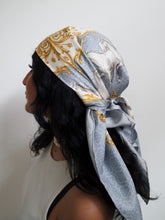 Load image into Gallery viewer, Silk scarf