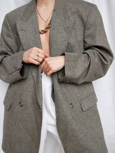 Load image into Gallery viewer, "Eve" wool blazer
