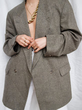Load image into Gallery viewer, "Eve" wool blazer