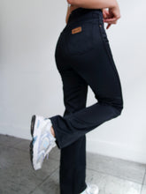 Load image into Gallery viewer, WRANGLER black pants