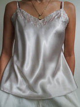 Load image into Gallery viewer, ELEGANCE satin top