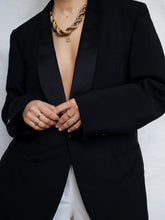 Load image into Gallery viewer, Black smocking blazer