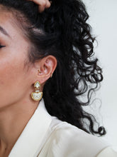 Load image into Gallery viewer, "Lady Di" earrings