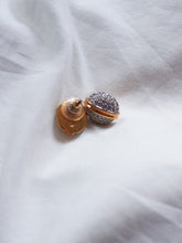 Load image into Gallery viewer, SWAROVSKI earrings