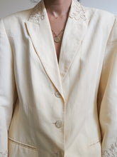 Load image into Gallery viewer, "Selena" creme blazer