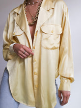 Load image into Gallery viewer, "Piu" silk shirt
