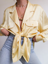 Load image into Gallery viewer, "Piu" silk shirt