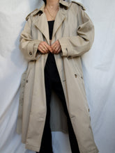 Load image into Gallery viewer, DANIEL HECHTER vintage trench coat