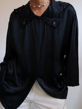 Load image into Gallery viewer, « Ébène » silk shirt