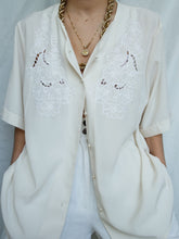 Load image into Gallery viewer, "Ines" blouse brodée