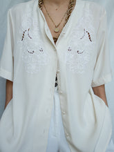 Load image into Gallery viewer, "Ines" blouse brodée