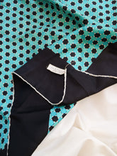 Load image into Gallery viewer, "Seta" silk scarf