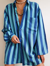 Load image into Gallery viewer, "Hasna" silk shirt
