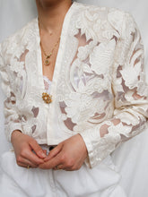 Load image into Gallery viewer, "Yasmeen" Brooch