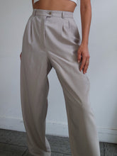 Load image into Gallery viewer, « Nella » beige pants