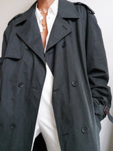 Load image into Gallery viewer, PIERRE  CARDIN trench coat
