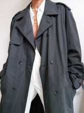 Load image into Gallery viewer, PIERRE  CARDIN trench coat