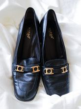Load image into Gallery viewer, "Margo" leather loafers