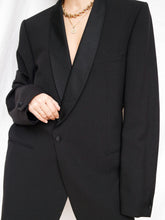 Load image into Gallery viewer, Black smocking blazer