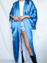 Load image into Gallery viewer, "Singapore" silk kimono - lallasshop