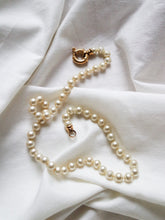 Load image into Gallery viewer, "Sissy" pearls necklace