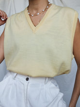 Load image into Gallery viewer, "Lilly" sleeveless jumper