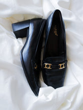 Load image into Gallery viewer, "Margo" leather loafers