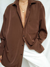 Load image into Gallery viewer, "Finland" brown shirt (L)