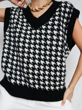 Load image into Gallery viewer, "Jiny" sleeveless jumper