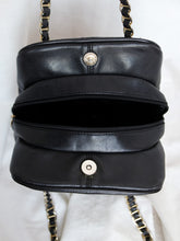 Load image into Gallery viewer, Black quilted bag