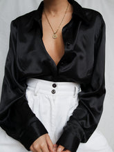 Load image into Gallery viewer, "Gabriella" black shirt (L)