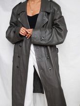 Load image into Gallery viewer, "New York" leather coat