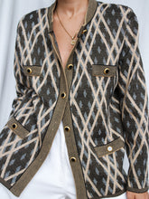 Load image into Gallery viewer, Vintage knitted tailored vest