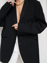 Load image into Gallery viewer, Black smoking blazer