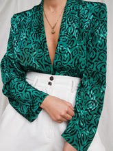 Load image into Gallery viewer, "Eva" printed blouse