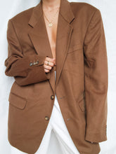 Load image into Gallery viewer, Light brown/ Camel blazer