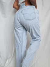 Load image into Gallery viewer, 501 LEVI'S pants (W33 L32)