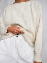 Load image into Gallery viewer, "Cloudy" knitted jumper (M)