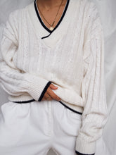 Load image into Gallery viewer, "Serena" knitted jumper (L)